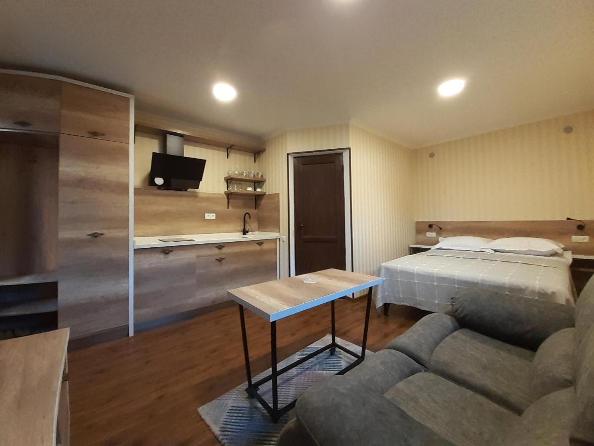 Apartment Borjomi, Erekle Street, 21A Kültér fotó